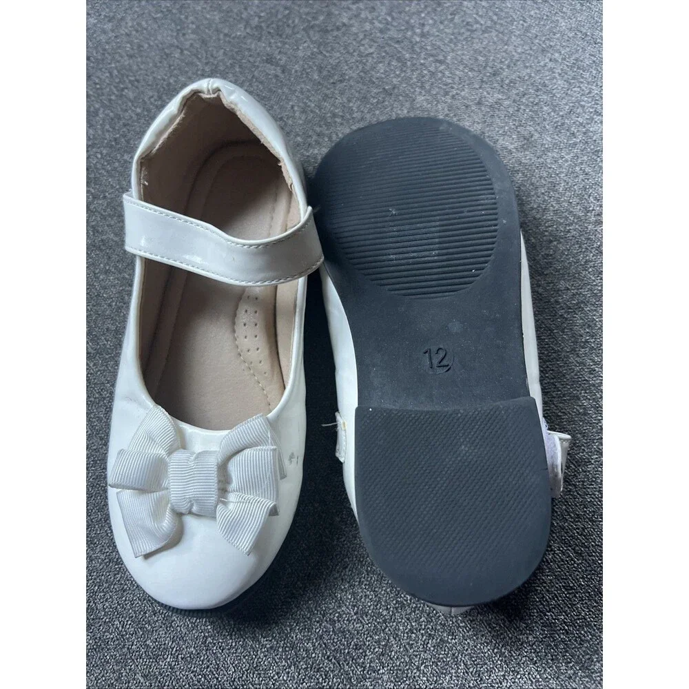 Unbranded Mary Jane Flats Kids Size‎ 12 White Patent Bow Dress Shoes